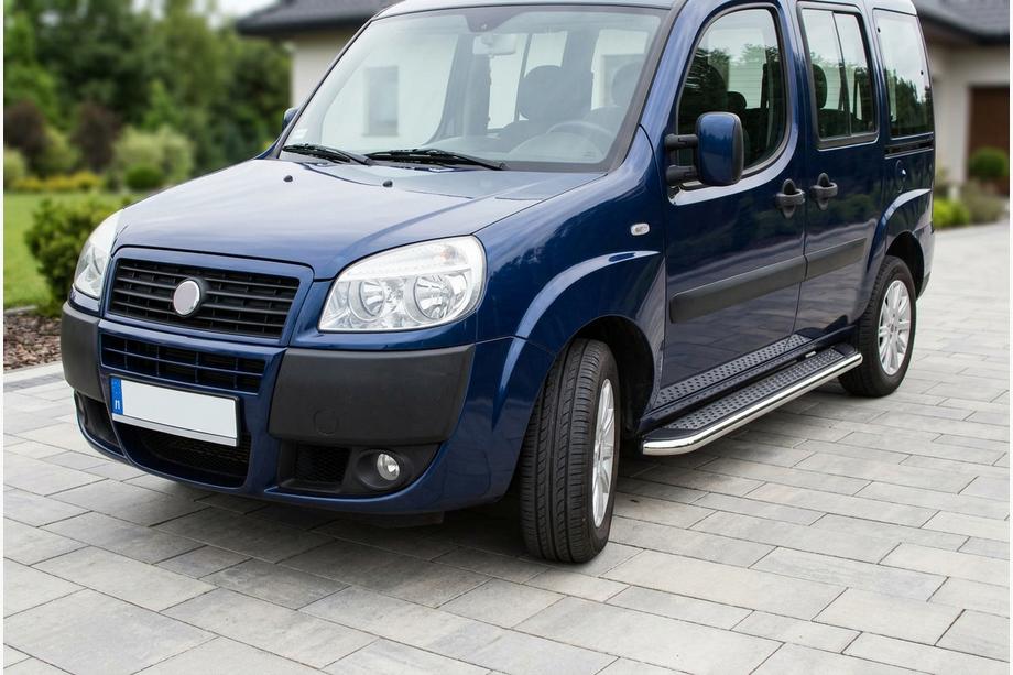 Fiat Doblo I 2005-2010 гг. Боковые Подножки Maydos V2 (2 шт., Алюминий и Нержавейка) Макси база Image