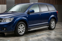 Fiat Freemont 2011-2016 гг. Боковые Подножки Maydos V2 (2 шт., Алюминий и Нержавейка) фото 1