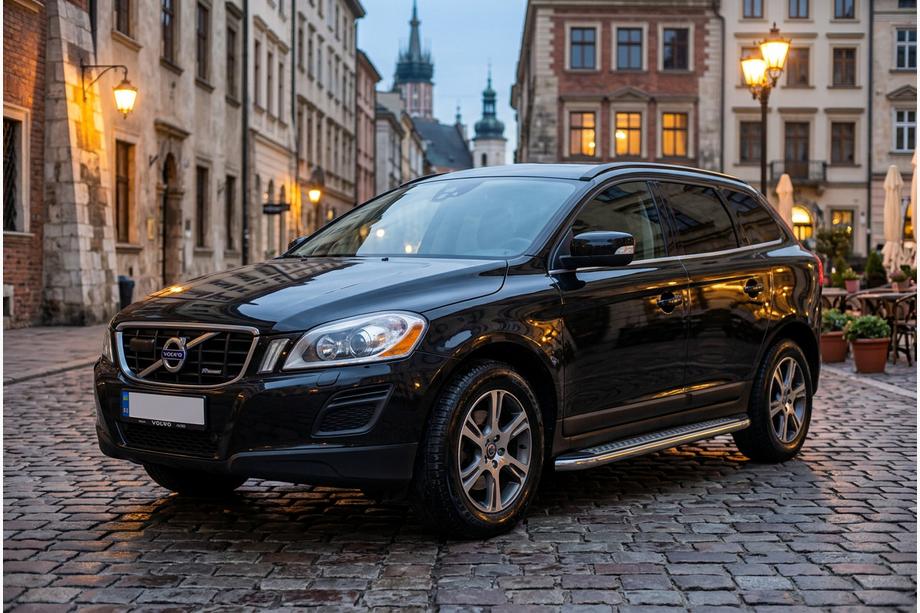 Volvo XC60 2009-2017 гг. Боковые Подножки Maydos V2 (2 шт., Алюминий и Нержавейка) Фото 1