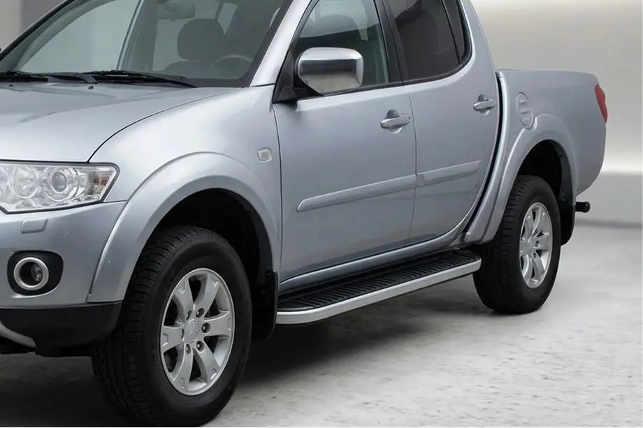 Fiat Fullback 2016- гг. Боковые Подножки Tayga (2 шт., Алюминий) Image