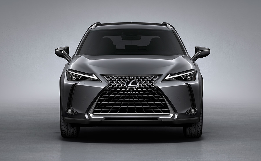 Компактный кроссовер Lexus UX 200