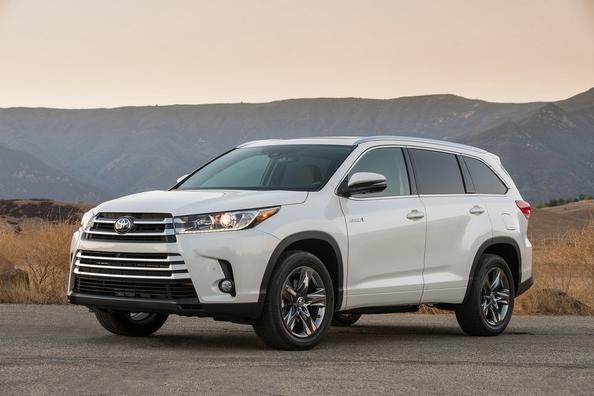 Кроссовер Toyota Highlander третьего воплощения