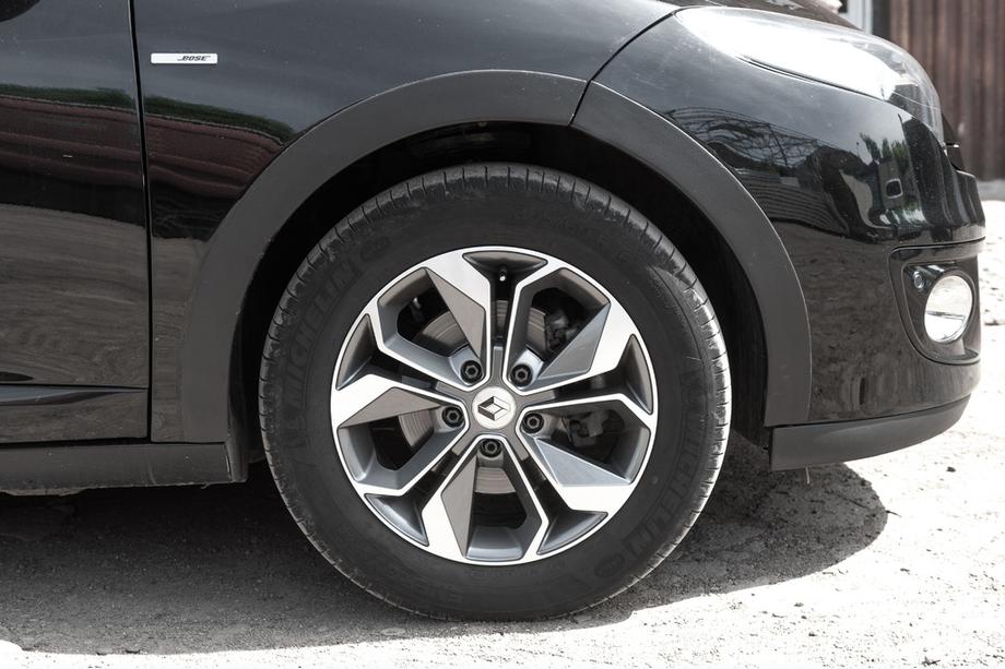 Renault Megane III 2009-2016 гг. Расширители арок (8 шт, черные) Хэтчбек – Металл Фото 4