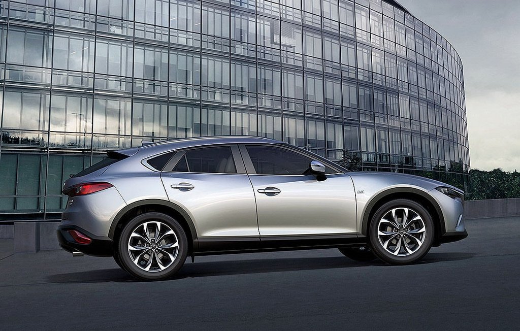Компактный кроссовер Mazda CX-4