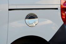 Fiat Doblo II 2010-2022 гг. Накладка на лючок бензобака OmsaLine нержавейка фото 1