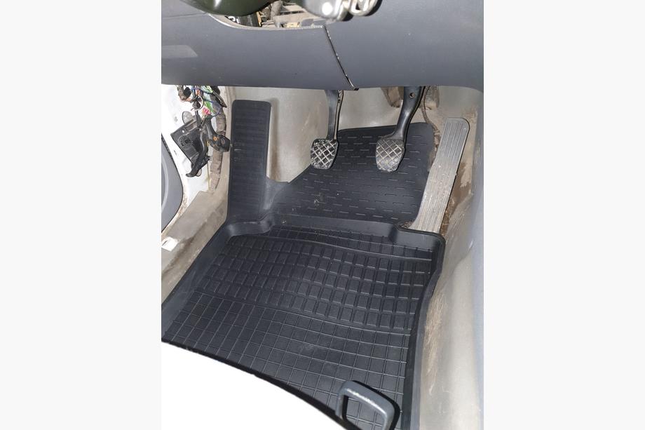Volkswagen Caddy 2010-2015 гг. Резиновые коврики с бортиком (2 шт, Polytep) Фото 2