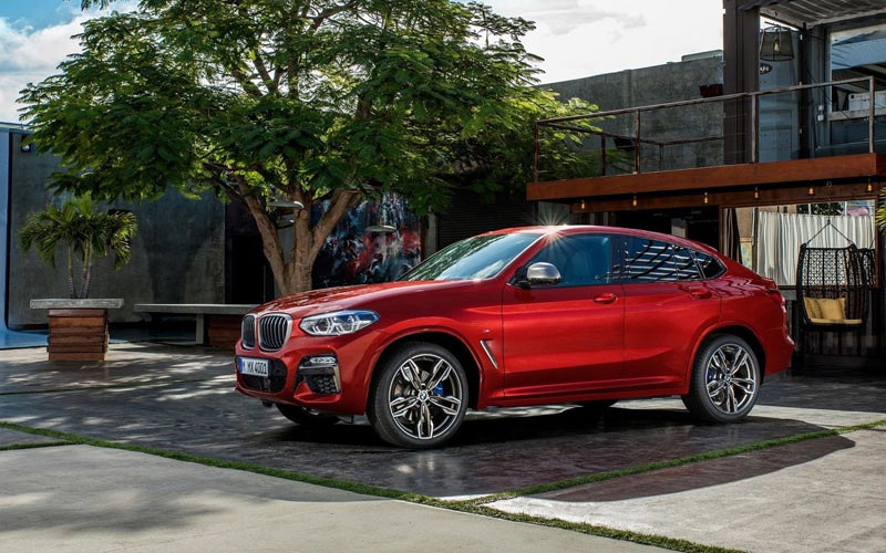 Обзор кроссовера BMW X4 второго поколения