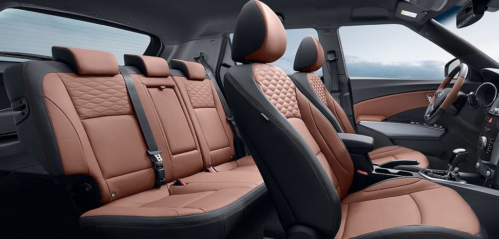 Компактный кроссовер SsangYong Tivoli