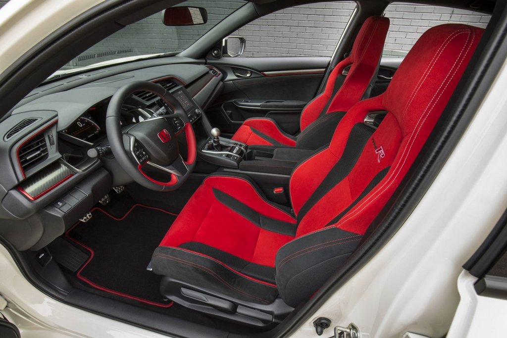 Пятое поколение горячего хэтчбека Honda Civic Type R