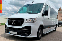 Mercedes Sprinter W907/W910 2018- гг. Боковые Подножки Maya V2 (2 шт., Алюминий) фото 4
