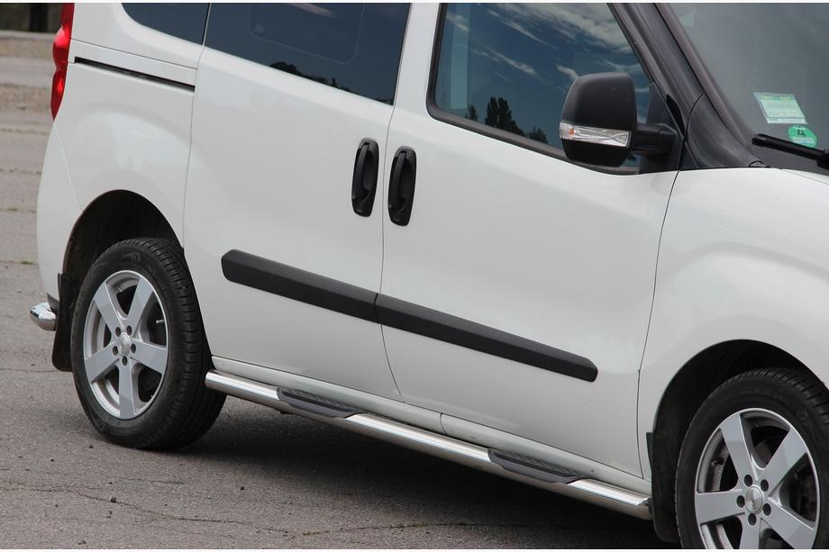 Opel Combo 2012-2018 гг. Боковые трубы (2 шт., нержавейка) 70 мм, короткая база Image
