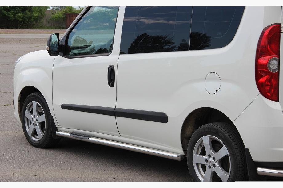Opel Combo 2012-2018 гг. Боковые трубы (2 шт., нержавейка) 70 мм, длинная база Фото 2