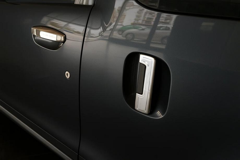 Dacia Dokker 2013-2022 гг. Хромированные Накладки на Ручки (4 шт., Нержавейка) Carmos - Турецкая Нержавеющая Сталь Image