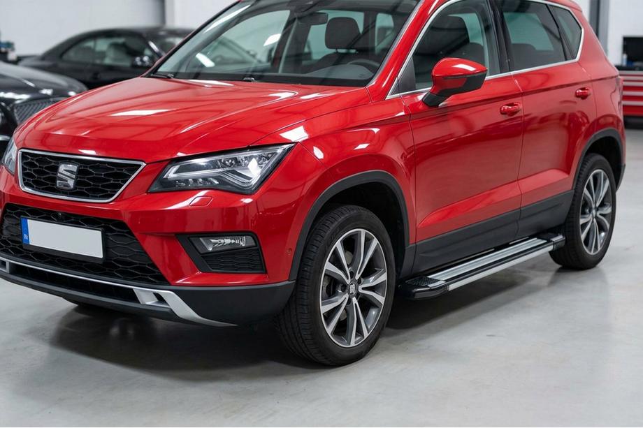 Seat Ateca 2016- гг. Боковые Подножки Rainbow (2 шт., Алюминий) Image