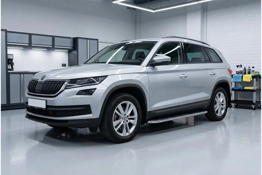 Skoda Kodiaq 2016-2023 гг. Боковые Подножки Maydos V1 (2 шт., Алюминий) Image