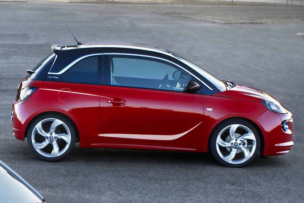 Обзор субкомпактного хэтчбека Opel Adam