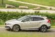 Обзор внедорожной версии хэтчбека Volvo V40 Cross Country фото 3