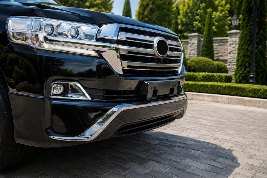 Toyota Land Cruiser 200 2007-2021 гг. Комплект обвеса 2016-2021 (Executive 2016) Фото 5