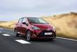 Обзор гибридной модификации хэтчбека Toyota Yaris Hybrid фото 1