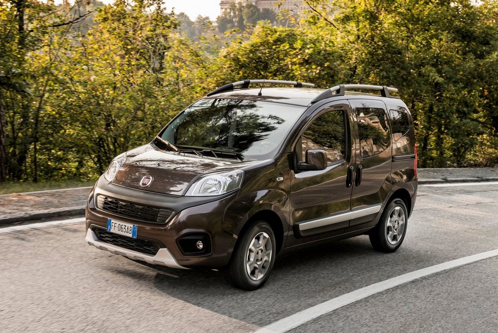 Обзор компактного минивэна Fiat Qubo