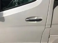 Mercedes Sprinter W907/W910 2018- гг. Накладки на дверные ручки из нержавеющей стали фото 3