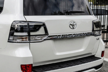 Toyota Land Cruiser 200 2007-2021 гг. Задние Фонари 2016+ (Executive Black) фото 1