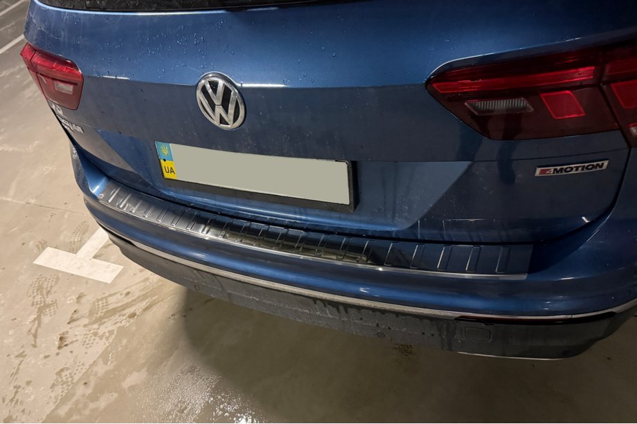 Volkswagen Tiguan 2016-2023 гг. Накладка на задний бампер нержавейка (Carmos) Фото 8