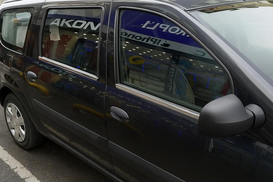 Dacia Logan MCV 2004-2014 гг. Наружные Окантовки Стекол Нержавейка (4 шт) OmsaLine - Итальянская Нержавейка Image