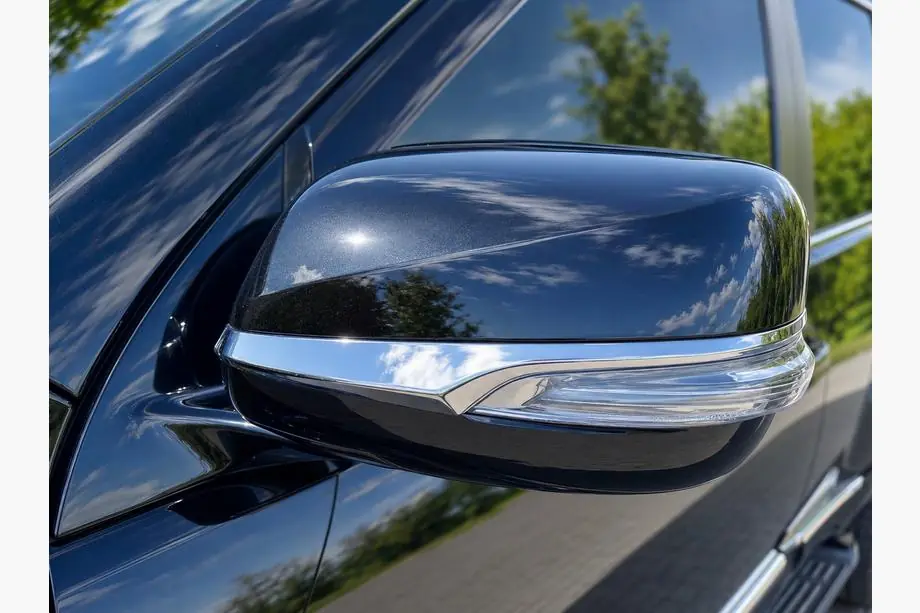 Lexus LX570/450d 2008-2022 гг. Накладки на Зеркала 2012-2021 (2 шт, Хром) Image