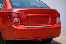 Chevrolet Aveo T300 2011-2020 гг. Накладка на багажник нержавейка (Sedan) фото 1