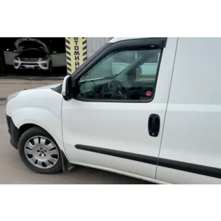 Ветровики на окна (2 шт, HIC) Fiat Doblo II 2010-2022 гг. фото 2