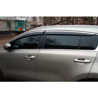 Ветровики с хромированным молдингом (4 шт, HIC)