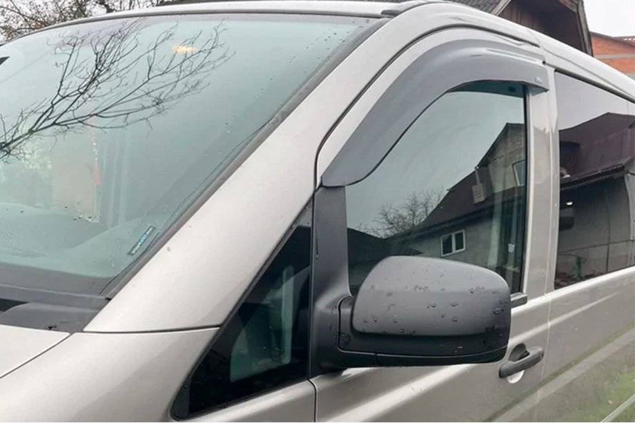 Mercedes Viano 2004-2014 гг. Ветровики на окна (2 шт, HIC) Фото 1