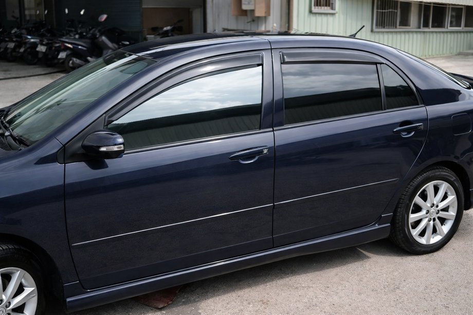 Volkswagen Jetta 2006-2011 гг. Ветровики на окна (4 шт, HIC) Image