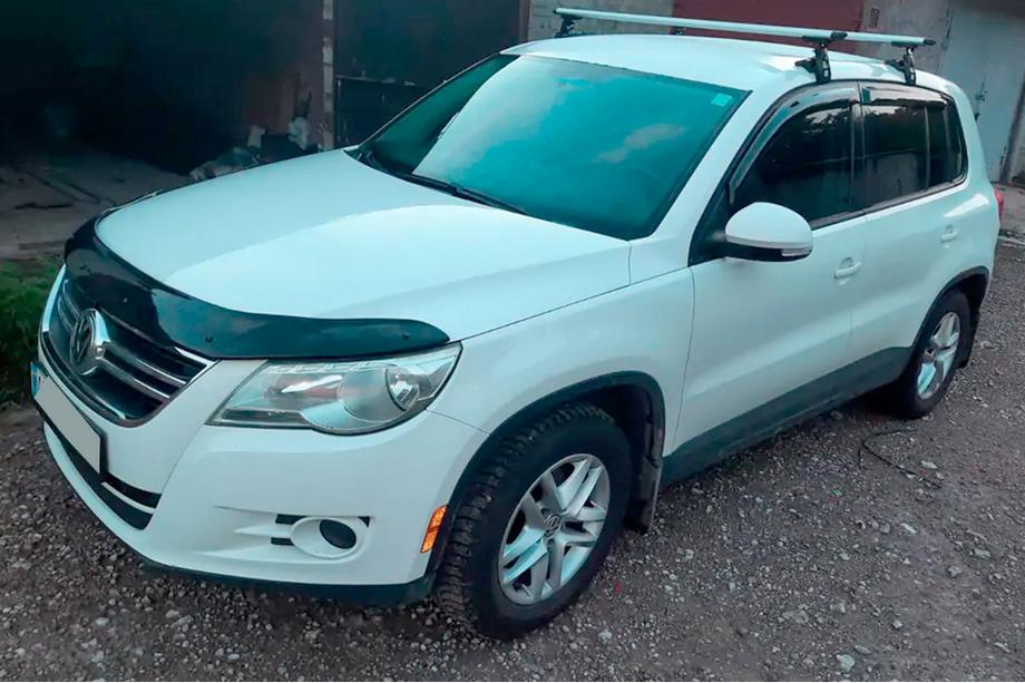 Volkswagen Tiguan 2007-2016 гг. Ветровики на окна (4 шт, HIC) Фото 5