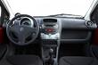 Обзор компактного хэтчбека Peugeot 107 фото 4