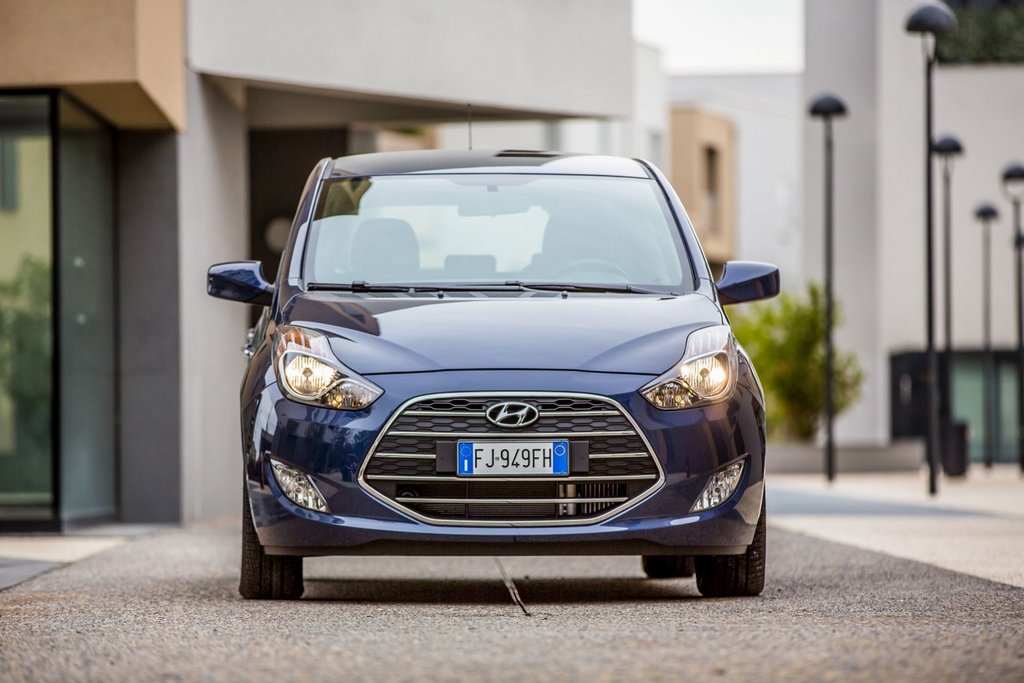 Обзор обновленного микровэна Hyundai ix20