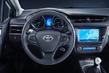 Обзор седана Toyota Avensis фото 3