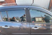Renault Clio III 2005-2012 гг. Ветровики на окна (4 шт, HIC) фото 1