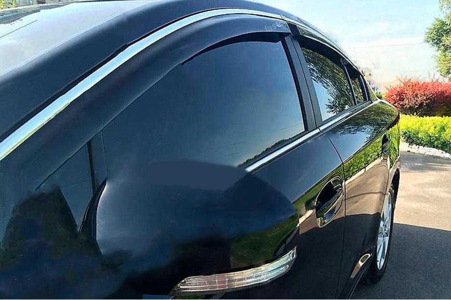 Honda Crosstour 2009-2015 гг. Ветровики с хромированным молдингом (4 шт, HIC) Image
