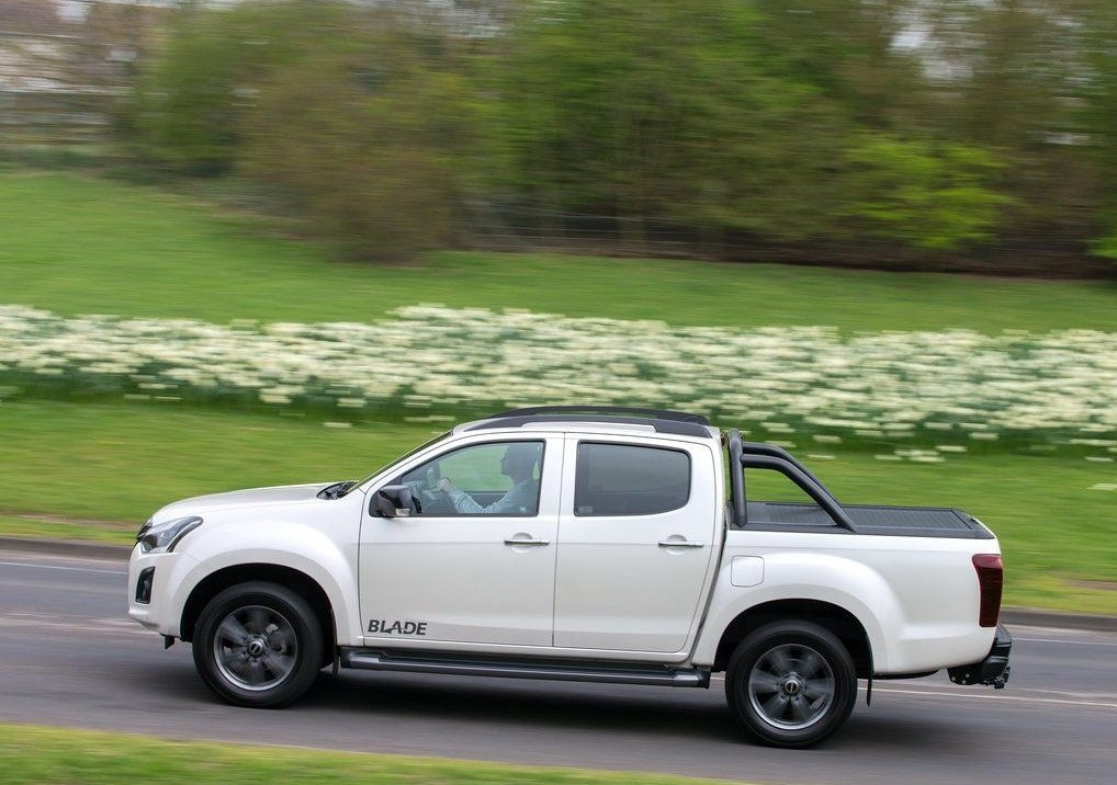 Обзор обновленного пикапа Isuzu D-Max