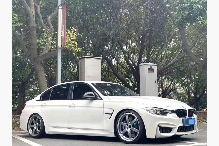 BMW 3 серия F30/F31 2012-2019 гг. Комплект обвеса с крыльями (F80 M3) Фото 4