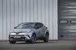 Обзор кроссовера Toyota C-HR фото 3