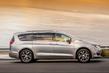 Полноразмерный семиместный минивэн Chrysler Pacifica фото 10