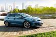 Обзор пятидверного хэтчбека Toyota Auris фото 4