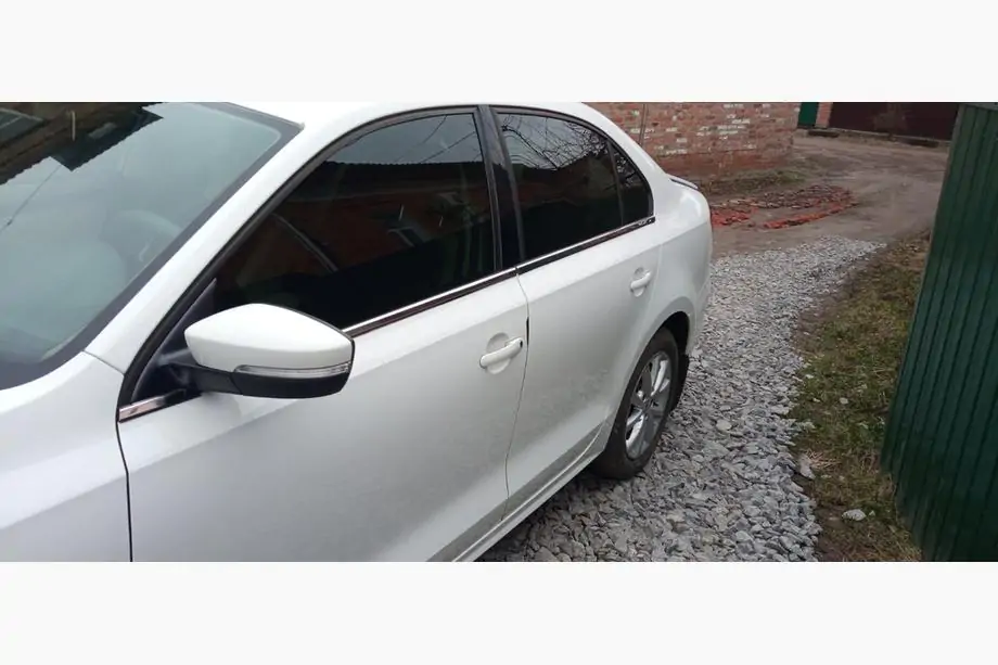 Volkswagen Jetta 2011-2018 гг. Нижние молдинги окон нержавейка (6 шт) OmsaLine - Черный Хром Фото 6