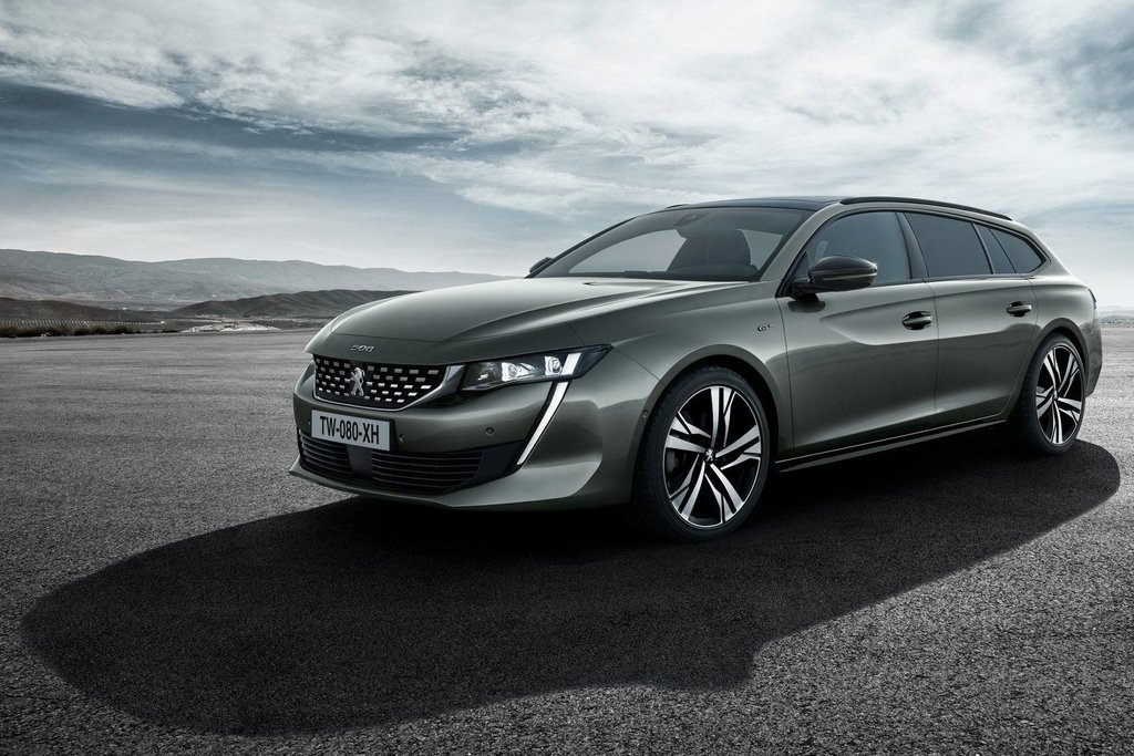 Обзор второго поколения универсала Peugeot 508 SW