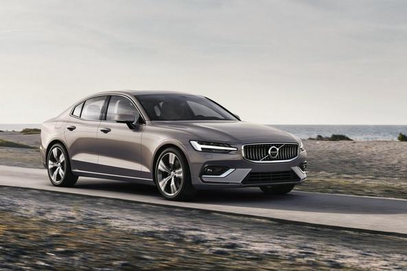 Новое поколение седана Volvo S60 фото 9