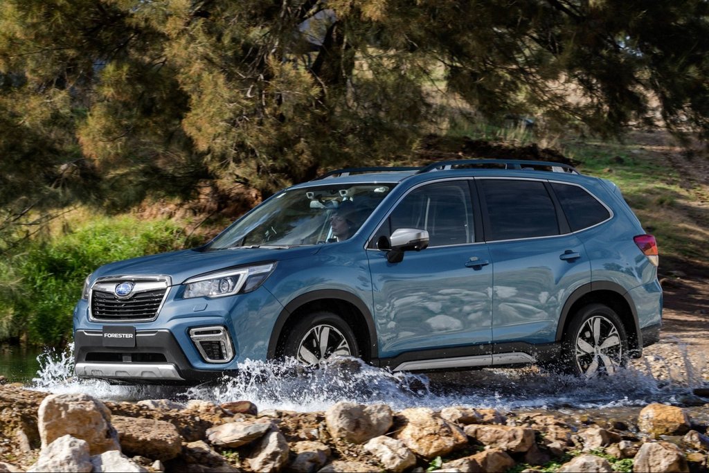Обзор нового поколения кроссовера Subaru Forester