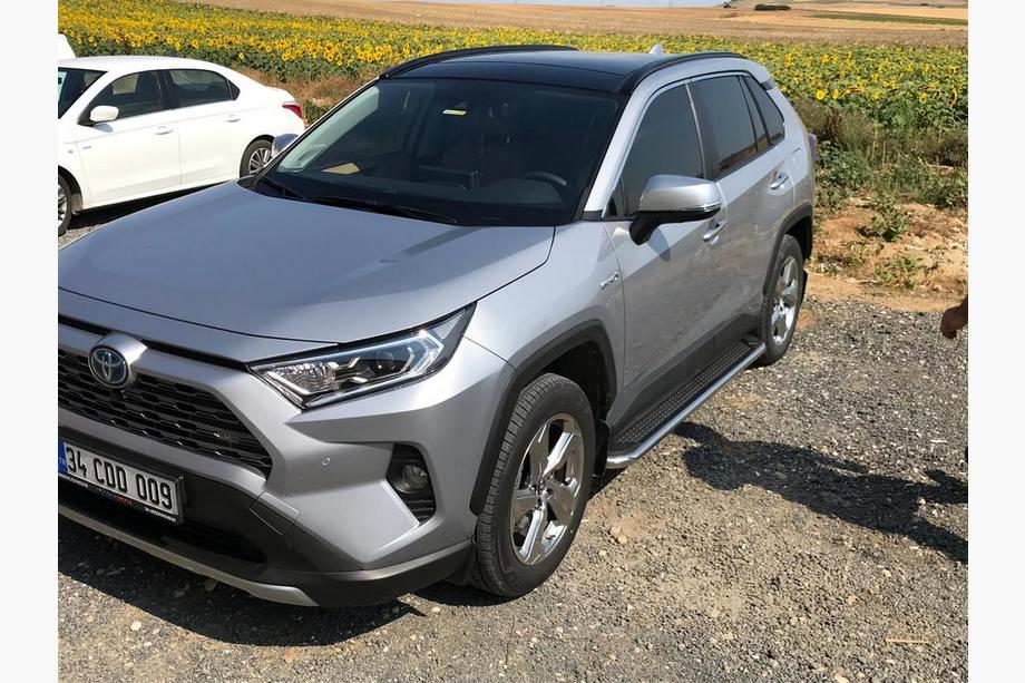 Toyota Rav 4 2019–2025 гг. Боковые Подножки Maydos V2 (2 шт., Алюминий с Нержавейкой) Фото 3